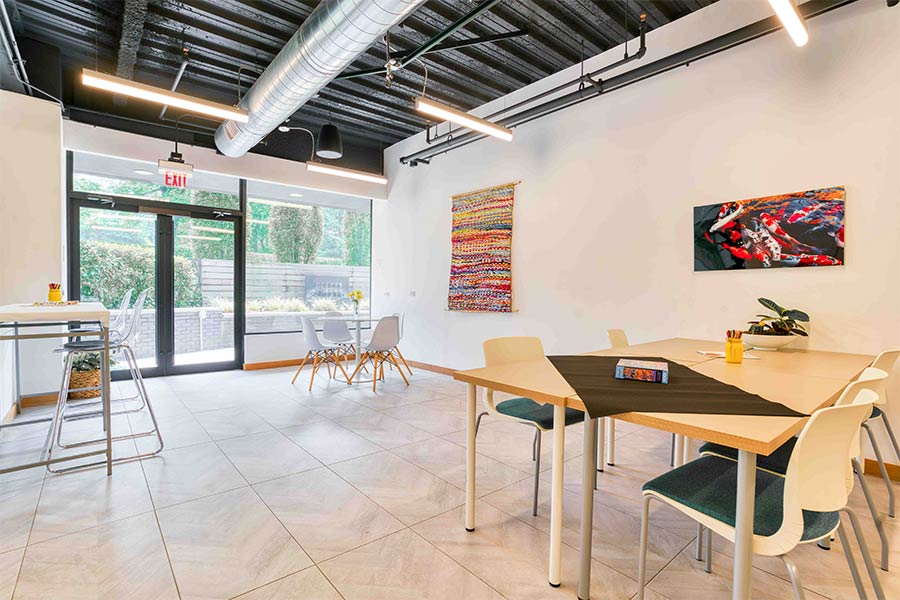 HAYVN Coworking - Darien's Creative Cafe